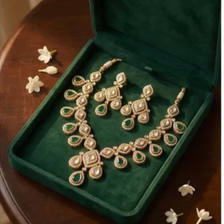 Green Tiyani Necklace Set